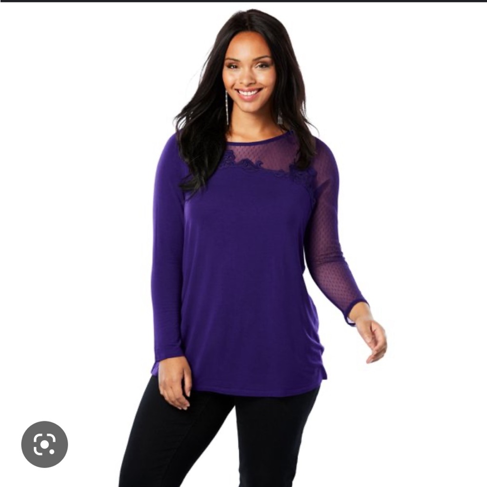 Roaman’s purple Illusion top. 14/16.